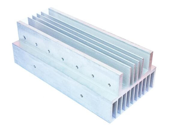 Aluminium Heatsink for 600W Amplifier Board - Image 2